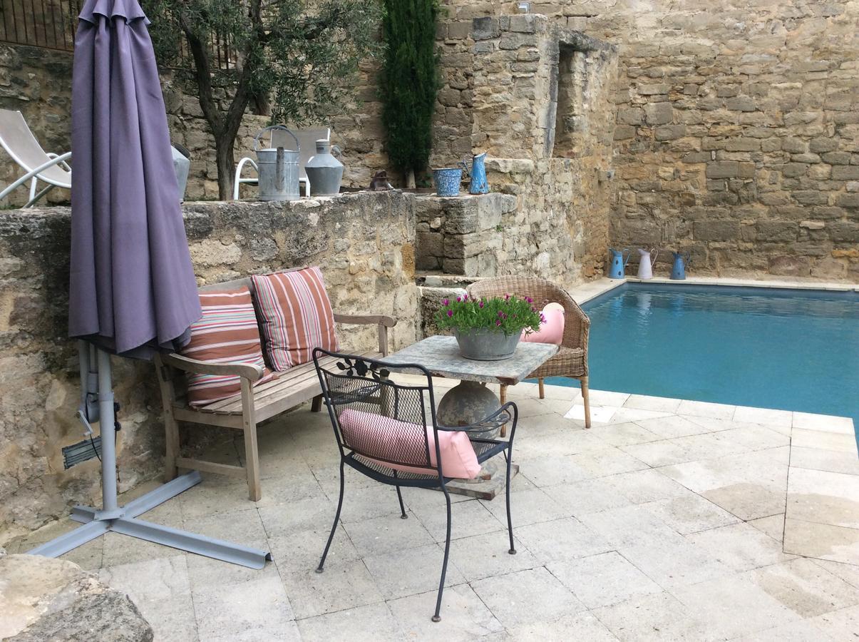 Bed and Breakfast Le Posterlon Caumont-sur-Durance Экстерьер фото